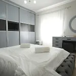Apartment Banushi *