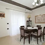 Apartment Banushi *