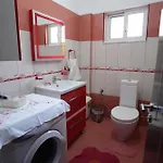 Apartment Banushi Gjirokastër