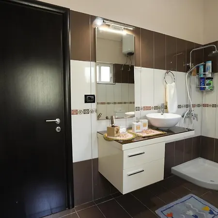 Banushi Gjirokastër